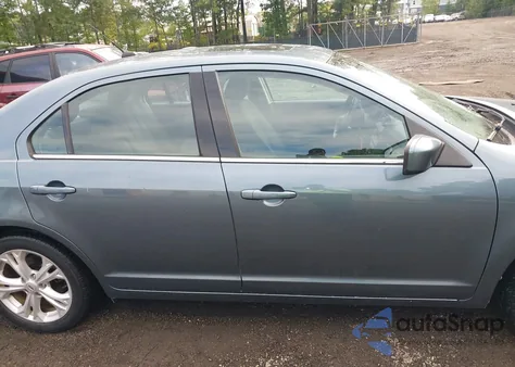 2012 Ford Fusion Se z USA, uszkodzony, nr VIN 3FAHP0HA6CR136364